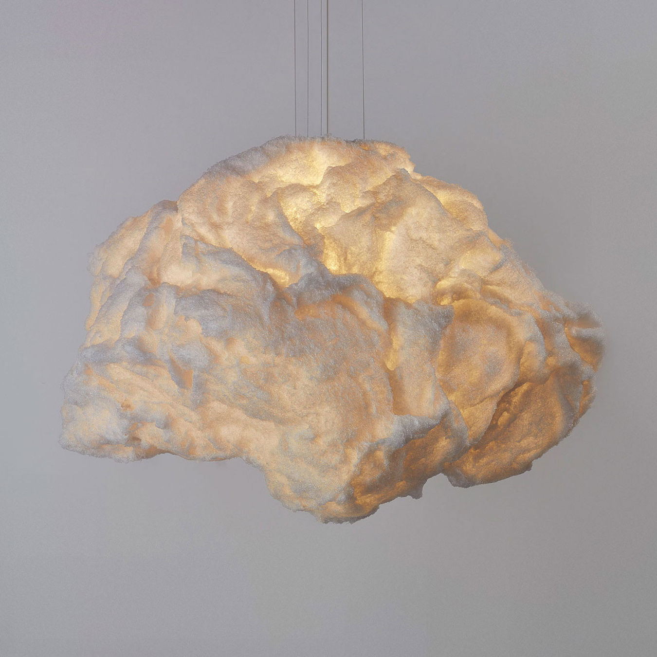 https://boon-room.centracdn.net/client/dynamic/images/17781_64200a900e-storm-pendant-white_7-1350x0.jpg