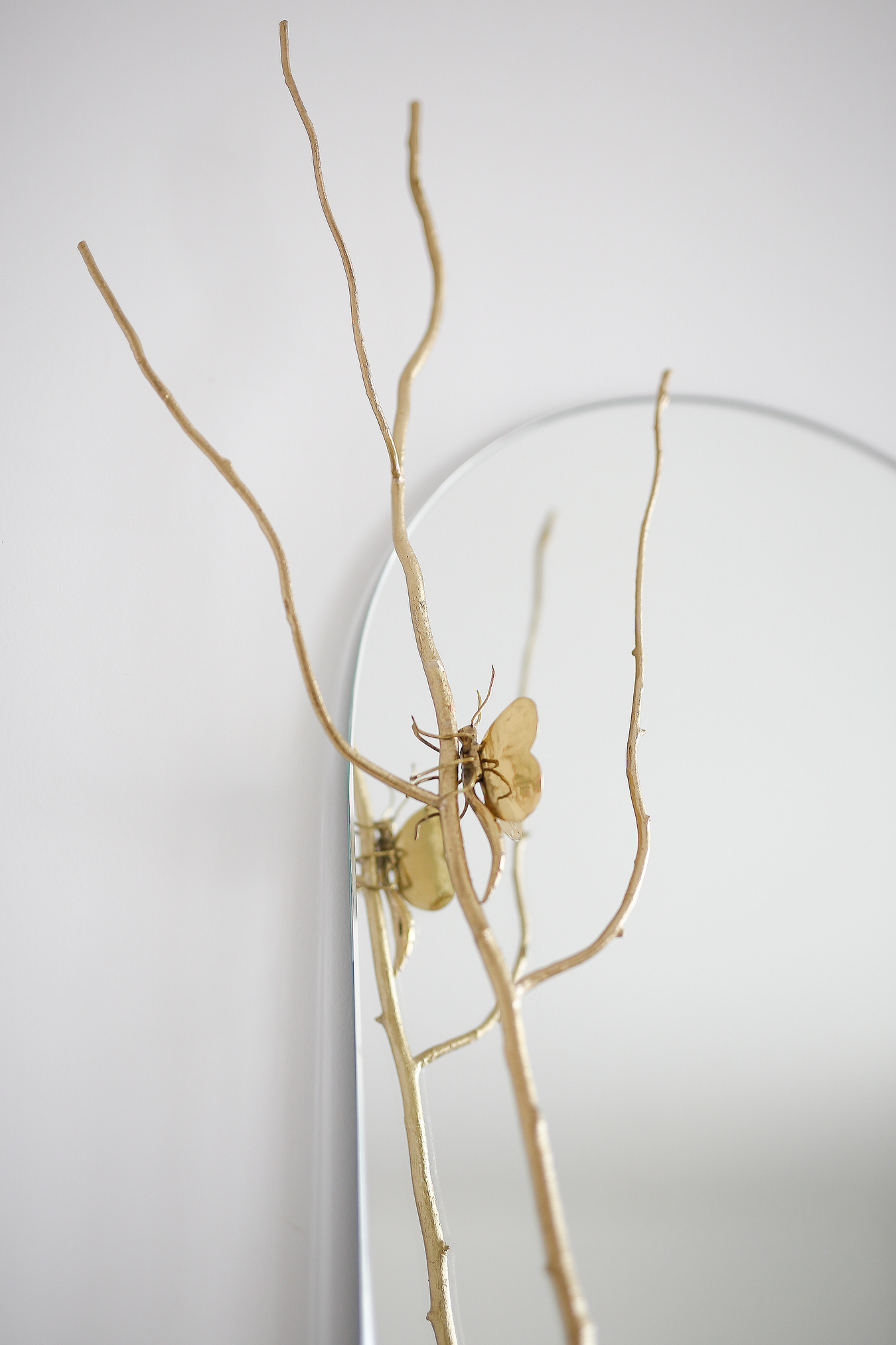 https://boon-room.centracdn.net/client/dynamic/images/3151_19e00a6591-sibylle-t_ephemerality-mirrorr_2019_mg_4280-1350x0.jpg