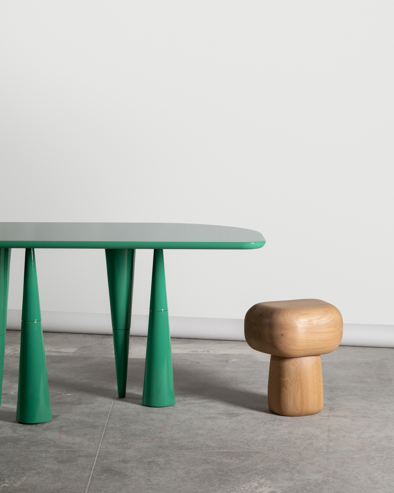https://boon-room.centracdn.net/client/dynamic/images/6254_48ddf6f12a-moure-studio_collection-001__053-c-alexandra-de-cossette_web-1350x0.jpg